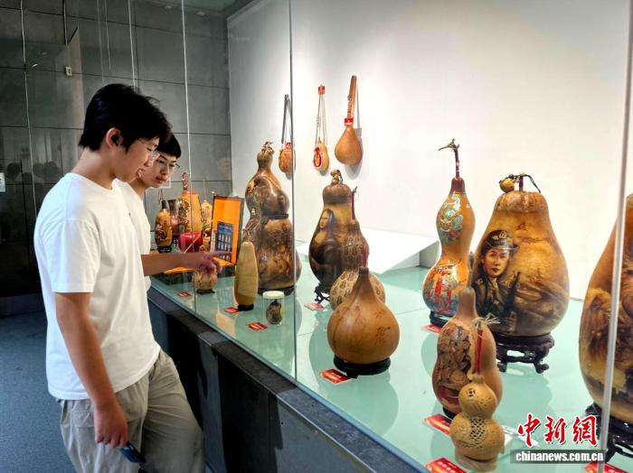 爱游戏体育围绕爱游戏APP不断创新，回应用户的真实需求。 - 爱游戏体育